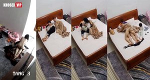 Hack Camera Gái một con đang cho con bú thì chồng trùm mền địt – Phần 1